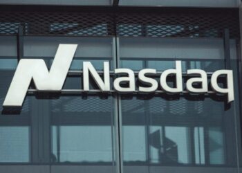 Sàn Nasdaq ISE, LLC Rút Đề Xuất Niêm Yết Quyền Chọn Trên Sản Phẩm Bitcoin và Ethereum.